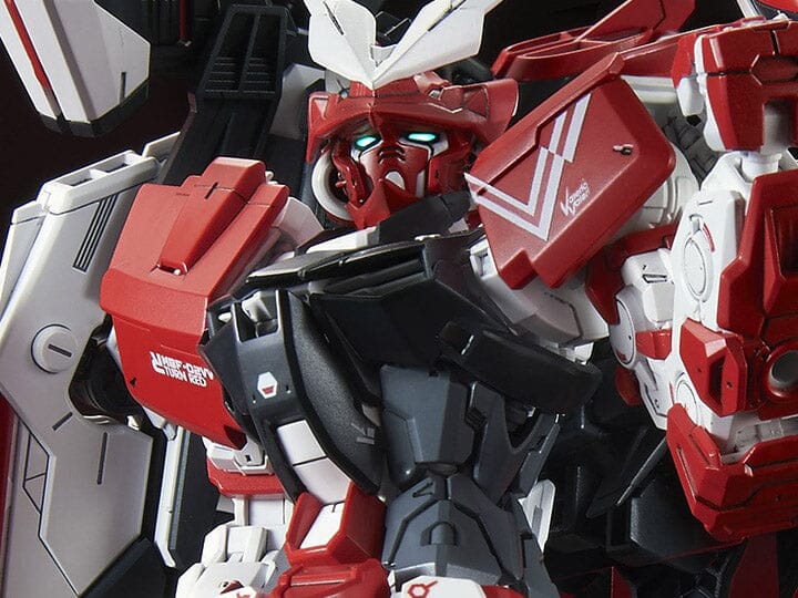 MG 1/100 MBF-02VV Gundam Astray Turn Red - Collector Life - Bandai