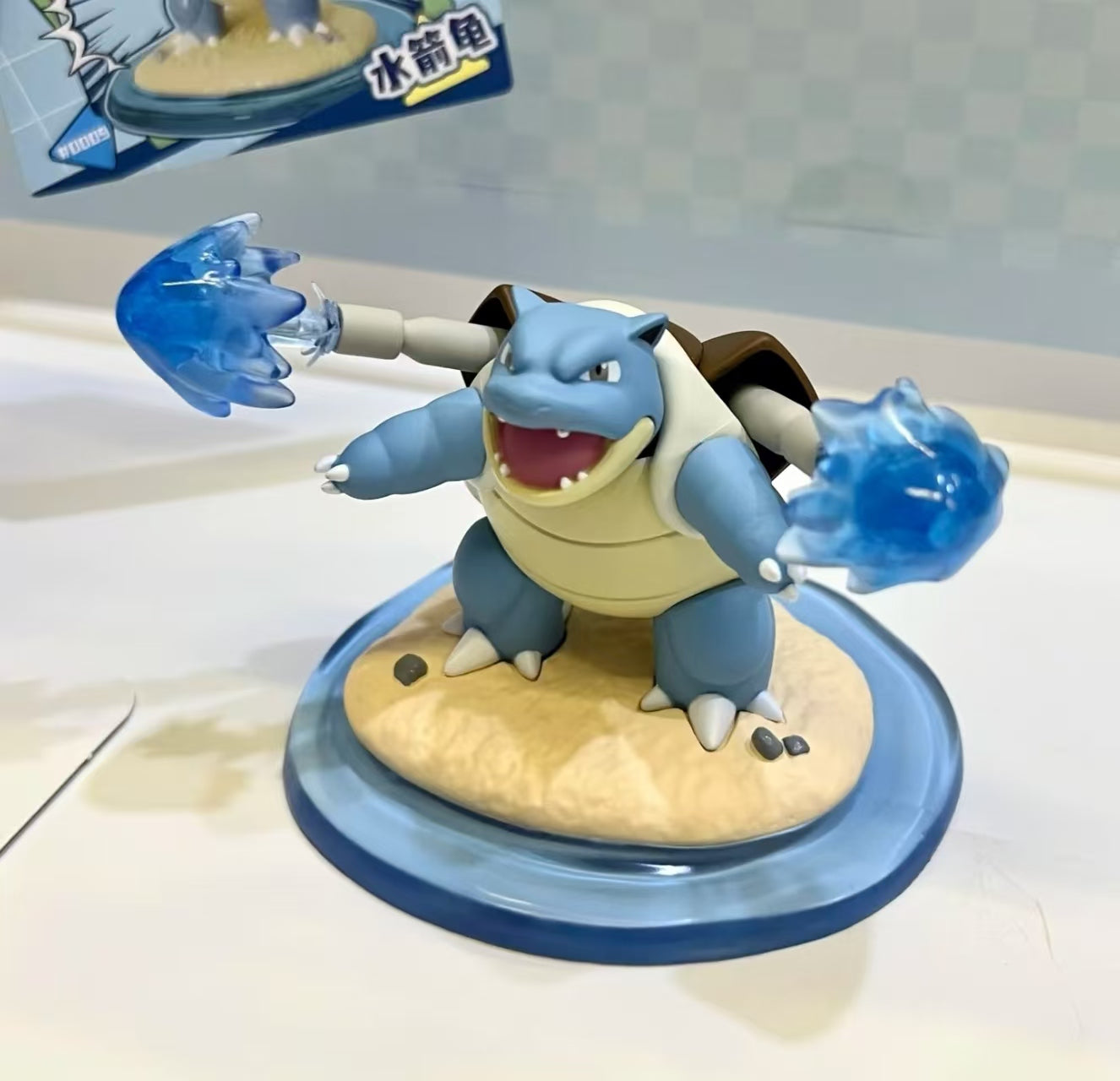 Holly Box Pokemon Battle Time V1 Collectable Figures
